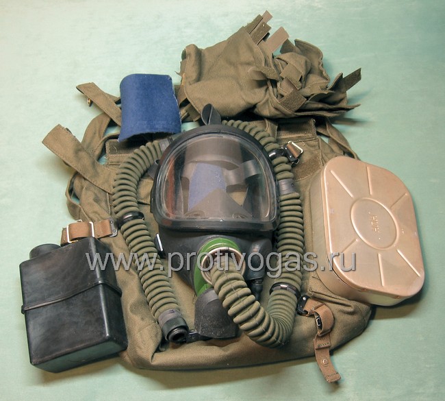 Противогаз летчика ПФЛ армейский с панорамной маской, фотография 1